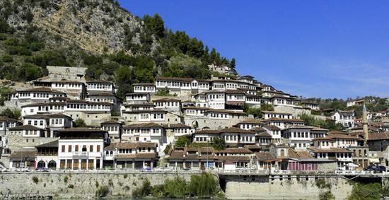 “博物馆城”培拉特