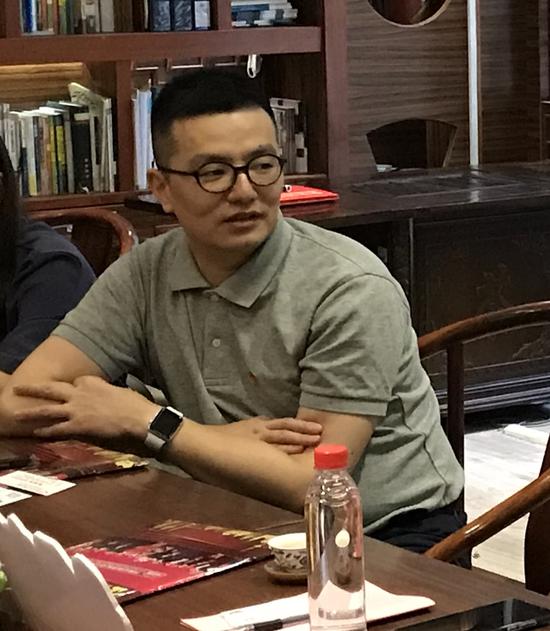 广东省青少年发展基金会秘书长吴阳平为新生们寄语