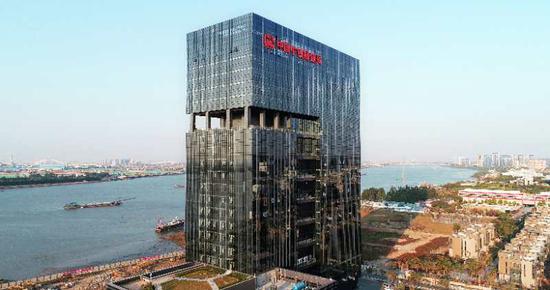 中国中铁隧道局科技大厦交付使用。通讯员供图