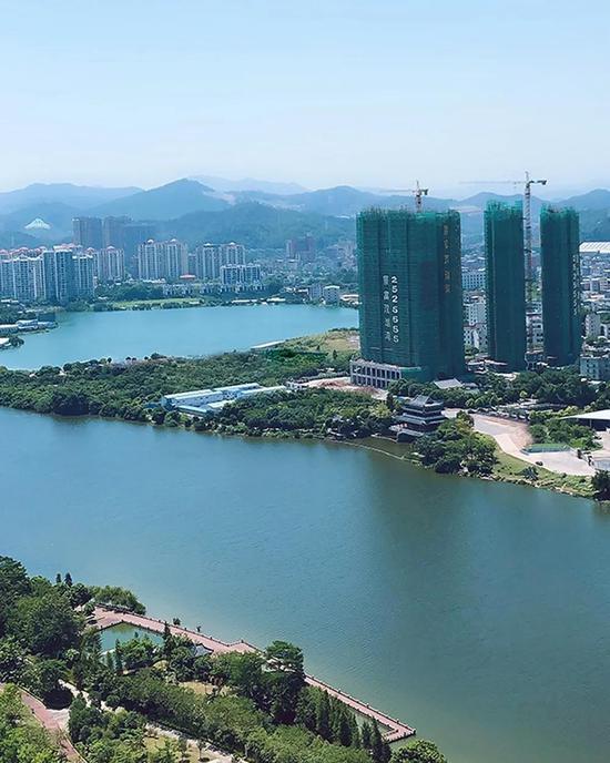 景富双湖湾被双湖环绕