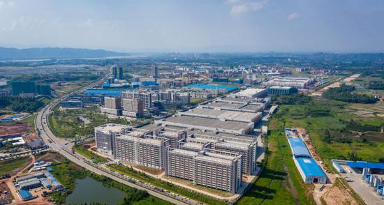 广清产业园已成为跨区域产业帮扶的新标杆。李剑锋 摄