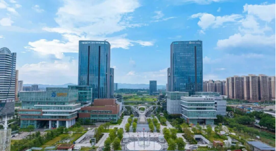  保利金融中心 （摄影：陈炜逸）