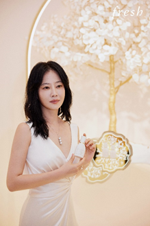 fresh馥蕾诗古源系列代言人谭卓女士