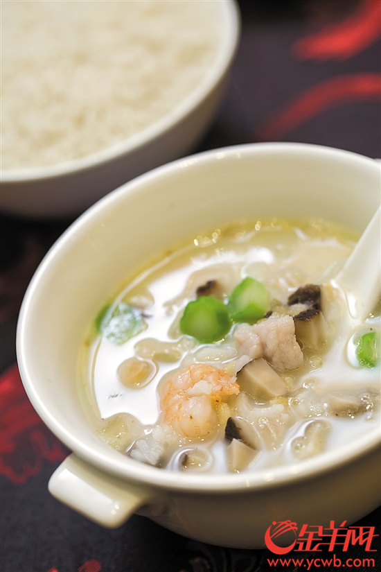 金银四宝饭