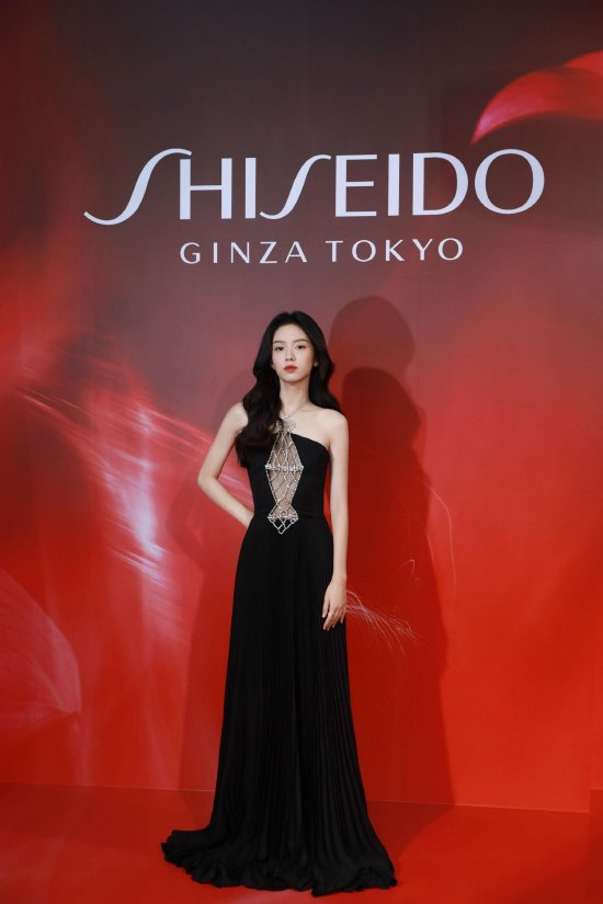 资生堂品牌元气代言人周也女士