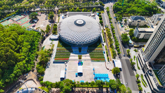 粤港澳首倡“碳中和”全运 宇通环卫新能源车开启“无废赛事”保障