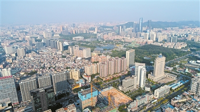 东莞将加快城市规划管控和引导下的城市更新。广州日报全媒体记者卢政摄