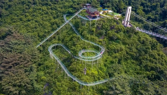 世界最长悬空丛林飞车