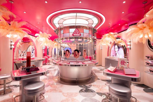 ▲3CE Pink Space Hotel粉境太空酒店-太空游乐场区域