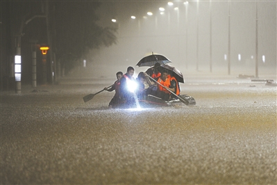 近期天气多变，阵雨频繁，市民需留心灾害信息及时预防。