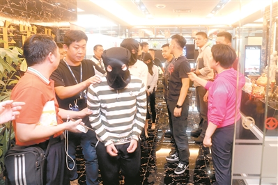 团伙成员被抓获