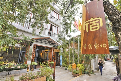 96后毕业即创业    改青砖屋变民宿    地点:顺德逢简水乡   从逢