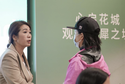 中心咨询师组组长曾铭慧老师现场为家长们答疑解惑