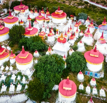 南麂土著:西藏最可愛的寺廟