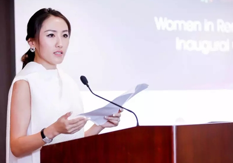 联盛新能源集团董事长何旖莎发言