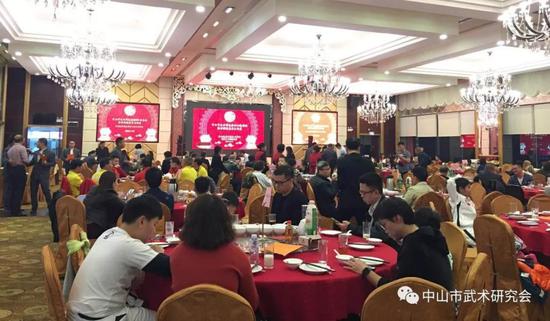 晚会现场