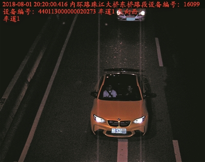 图为被电子警察抓拍的首辆涉嫌违法进入管控区域的非广州市籍中小客车。