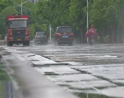 揭阳一中路段禁止车辆掉头 对部分路实施交通