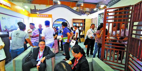 大沥全铝家居首次走出国门,到越南河内参展