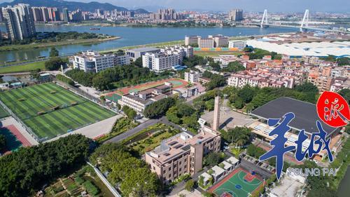 罗南村地处吉利河畔,地势优越,村内规划整齐