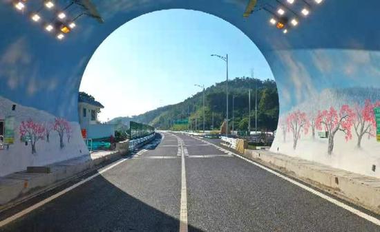 梅州东线其古顶隧道
