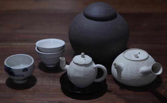 江雄伟作品 Works by Jiang Xiongwei