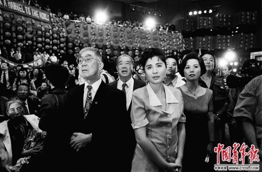 1993年9月24日凌晨2时27分,在北京国际会议中心申办奥运会直播现场,国际奥委会主席萨马兰奇宣布的结果惊呆了现场所有人——北京以两票之差输给了澳大利亚的悉尼,无缘主办2000年夏季奥运会。中国青年报·中青在线记者 刘占坤/摄