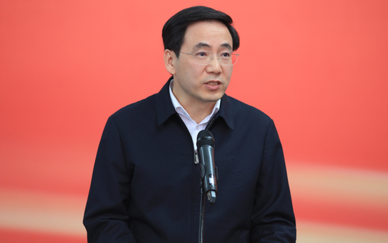 玉林市委书记、市人大常委会主任黄海昆致辞