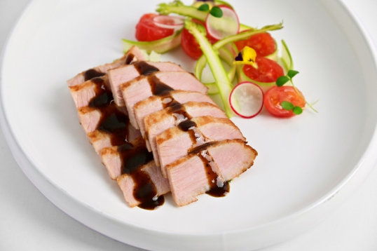 黑椒芥辣松板肉
