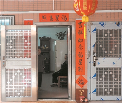 中山最低生活保障标准由原来的896元提高到976元。