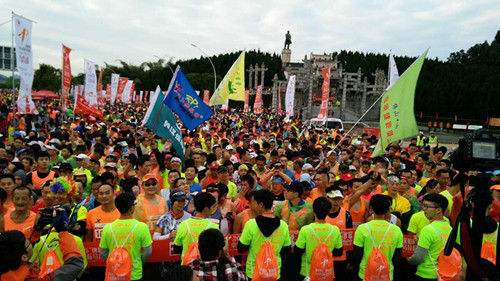 中山国际马拉松比赛24日举行 城区近30个路段