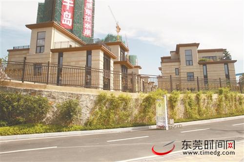■在建中的道滘君汇半岛 记者 杨泽彬 摄