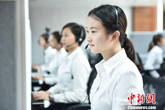 白云机场96158服务热线客服人员 白云机场供图