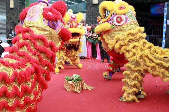 中山全新电竞娱乐消费空间 happy手游吧正式开