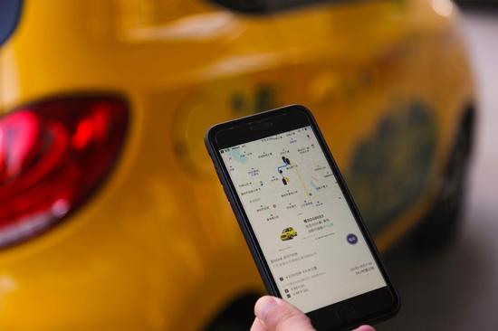 下载相关APP即可一键用车