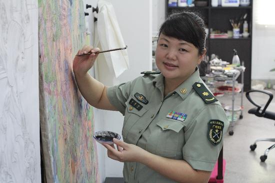 刘鲁新在创作中