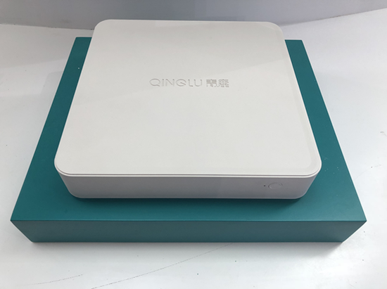 图说:青鹿教育的核心产品:青鹿盒子。