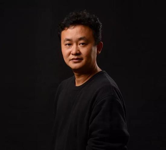 - 林帝浣 -
专栏作者,画家
中国摄影家协会会员
广东省摄影家协会会员