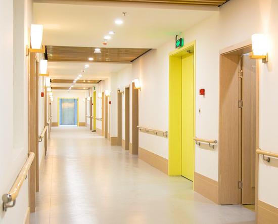 民政部副部长宫蒲光一行调研扶贫基金会雅安公