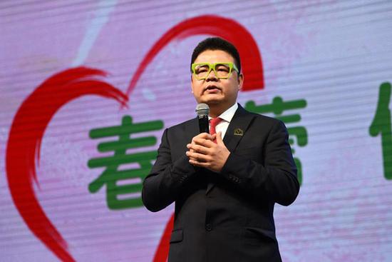 丙丙老总_老总办公室(3)