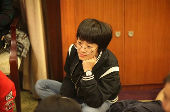 江晨曦