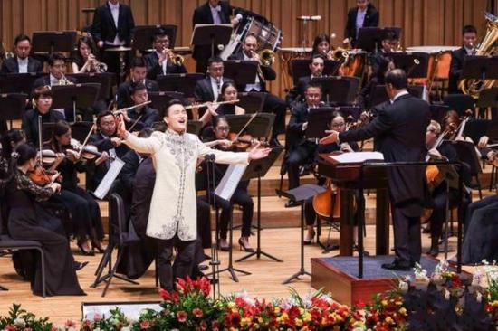 图为颁奖典礼暨闭幕音乐会现场。 钟欣 摄