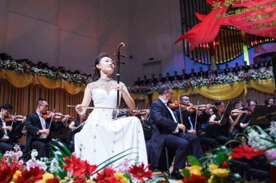 图为颁奖典礼暨闭幕音乐会现场。 钟欣 摄