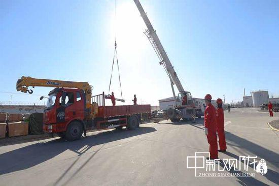 采油11厂收发料实现全厂共享、统一配送、物资直达。