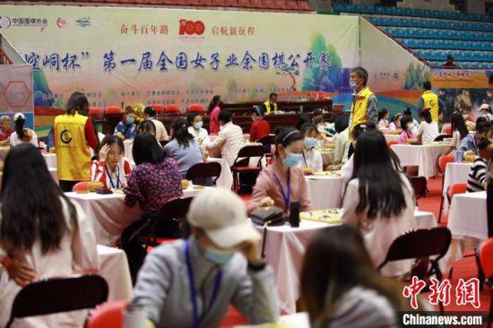 图为比赛现场。 赵勇 摄