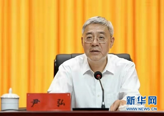 甘肃省委书记、省人大常委会主任尹弘出席活动并讲话。