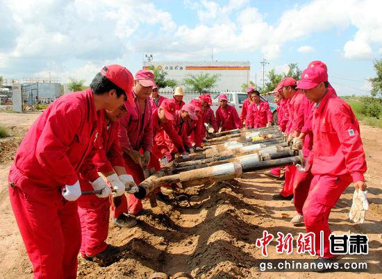 采油二厂优化管理模式,构建自主管理“新机制”。