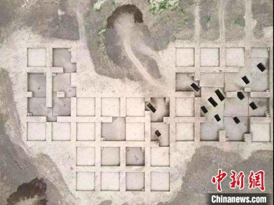图为圪垯川遗址墓葬分布情况。(资料图) 张鹏 摄