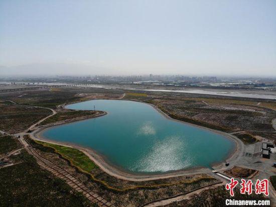 2019年张掖市新建扩建城市生态景观林,增加国土绿化面积。(资料图) 杨艳敏 摄