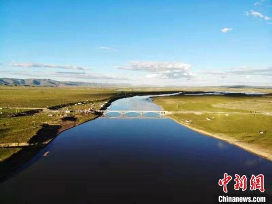 图为流经甘肃境内的黄河。(资料图) 杨艳敏 摄